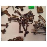 Huge lot of Skeleton Keys