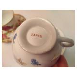 Lot of Vintage Cups/Saucers
