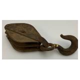 Antique 7" Metal Double Wheel Pulley Antique 7" Metal Double Wheel Pulley