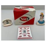 Vintage WADE Alice In Wonderland Miniature Figurine With Mini Plaque New In Original Box