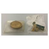 EST. $75.00-$125.00 Vintage WDCC Figaro And Cleo Ornament "Purrfect Kiss"  Figurine  With COA In Original Box EST. $75.00-$125.00 Vintage WDCC Figaro And Cleo Ornament "Purrfect Kiss"  Figurine  With COA In Original Box