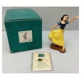 EST. $125.00-$200.00 Vintage WDCC Snow White And The Seven Dwarfs "The Fairest One Of All" SNOW White Figurine  With COA In Original Box EST. $125.00-$200.00 Vintage WDCC Snow White And The Seven Dwarfs "The Fairest One Of All" SNOW White Figurine  With COA In Original Box
