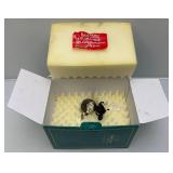 EST. $125.00-$200.00 Vintage WDCC Minnie Mouse From "The Delivery Boy"  Figurine  With COA In Original Box EST. $125.00-$200.00 Vintage WDCC Minnie Mouse From "The Delivery Boy"  Figurine  With COA In Original Box