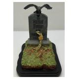 VERY RARE Had To Be At Event To Get One Limited Edition 1/1,200 HAUNTED MANSION 999 Happy Haunts 2003 Parting Gift Grave In Original Box (Works) Lights Up And Makes Crow Sounds VERY RARE Had To Be At Event To Get One Limited Edition 1/1,200 HAUNTED MANSION 999 Happy Haunts 2003 Parting Gift Grave In Original Box (Works) Lights Up And Makes Crow Sounds