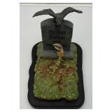 VERY RARE Had To Be At Event To Get One Limited Edition 1/1,200 HAUNTED MANSION 999 Happy Haunts 2003 Parting Gift Grave In Original Box (Works) Lights Up And Makes Crow Sounds VERY RARE Had To Be At Event To Get One Limited Edition 1/1,200 HAUNTED MANSION 999 Happy Haunts 2003 Parting Gift Grave In Original Box (Works) Lights Up And Makes Crow Sounds