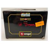 Bburago 1:18 Scale Die Cast Dodge Viper RT/10 Red  (NIB) Bburago 1:18 Scale Die Cast Dodge Viper RT/10 Red  (NIB)