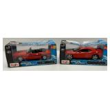 Maisto 1:24  Scale Special Edition Die Cast 2008 Dodge Challenger SRT8 & 1970 Dodge Challenger R/T Convertible (NIB) Maisto 1:24  Scale Special Edition Die Cast 2008 Dodge Challenger SRT8 & 1970 Dodge Challenger R/T Convertible (NIB)
