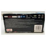 Maisto 1:24  Scale Special Edition Die Cast 2008 Dodge Challenger SRT8 & 1970 Dodge Challenger R/T Convertible (NIB) Maisto 1:24  Scale Special Edition Die Cast 2008 Dodge Challenger SRT8 & 1970 Dodge Challenger R/T Convertible (NIB)