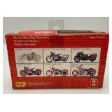 Masito 1:18 Scale Miniature Die Cast Motorcycle & Harley Davidson Hard Cover Book Masito 1:18 Scale Miniature Die Cast Motorcycle & Harley Davidson Hard Cover Book