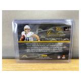 2020 Panini Select Certified Justin Herbert NFL Rookie Card - Los Angles Chargers *J