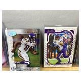 Minnesota Vikings NFL Football Card Lot - 16 Cards with Mewelde Moore Autograph *J