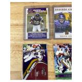 Minnesota Vikings NFL Football Card Lot - 16 Cards with Mewelde Moore Autograph *J