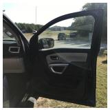 2017 Nissan Titan 4X4