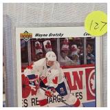 Topps Signed Dave Ellett-Toronto Mapleleafs & Upper Deck 91/92 Wayne Gretzkey in Case