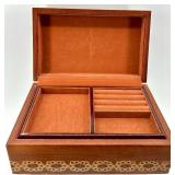 Wooden Inlaid Ukrainian Jewelry Box with Removable Tray and Floral Design