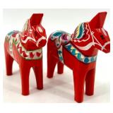 Set of 2 Swedish Dala Horse Hand-Painted Wooden Figurines
