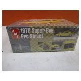 Vintage Muscle Car Model (factory sealed) Vintage Muscle Car Model (factory sealed)