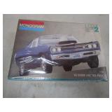 Vintage Muscle Car Model (factory sealed) Vintage Muscle Car Model (factory sealed)
