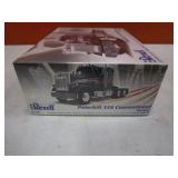 Vintage Semi Model (factory sealed) Vintage Semi Model (factory sealed)