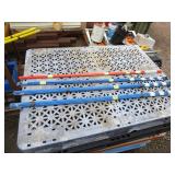 (31) Driveway Markers