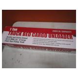 (New) 1ton Truck Bed Cargo Unloader (New) 1ton Truck Bed Cargo Unloader