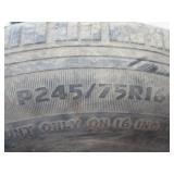 16" GM Pickup Wheel & Tire 16" GM Pickup Wheel & Tire