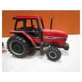 (2) 1/16th Tractors (2) 1/16th Tractors