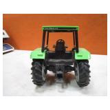 (2) 1/16th Tractors (2) 1/16th Tractors