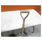 (3) Alum Scoop Shovels (3) Alum Scoop Shovels