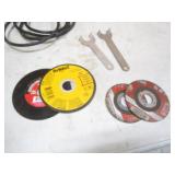 Makita Angle Grider & Discs