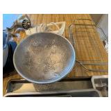 Vintage Kitchenware Lot with Slow Cooker, Baking Pans, Colander, and More