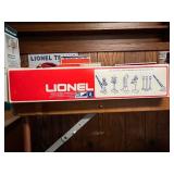Lionel Santa Fe GP-9 Diesel Non-Powered Dummy Locomotive Great Northern 6-8255 with Box