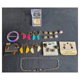 Plastic Jewelry Presentation Box & Collection of Vintage Costume Jewelry Earrings, Brooch, and Chain