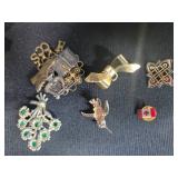 Collection of Vintage Costume Jewelry Including Earrings Brooches and Pins - displays not inc