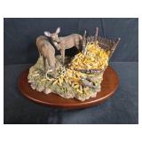 Terry Redlin Sharing the Bounty Porcelain Deer Sculpture Limited Edition with Box - antler repaired