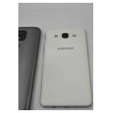 Mixed Lot of Smartphones and Cell Phones - Condition Unknown