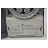 Paragon 7008-00 Electrical Timer Switch 120V 60Hz
