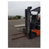 Baker B-50-CL Propane Forklift - Non-Operational