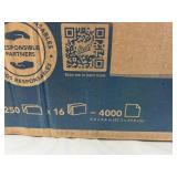 1 Case (4000 Towels) NEW Scott 01840 9.2" x 9.4" Multi-Fold Paper Towels with Absorbency Pockets - White - Fits Universal Dispensers - Box Has Damage On Corner!