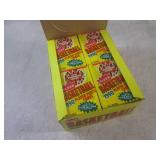 (BSB) Box of 36 Packs of Fleer 1990...