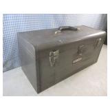(EW5) 20" Craftsman Metal Tool Box...