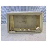 (BS) Vintage Silverstone Clock Radi...