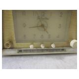 (BS) Vintage Silverstone Clock Radi...