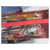 (CSB) 18" Metal Tool Box with Conte...