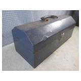 (CSB) 18" Metal Tool Box with Conte...