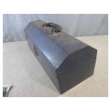 (CSB) 18" Metal Tool Box with Conte...