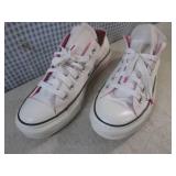 (CSB) Pair of Converse All-Star Sho...