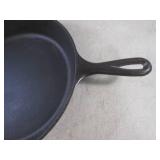 (H-2) 12" Lodge Cast Iron Pan...