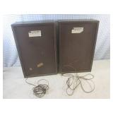 (EC1) Pair of Lloyd