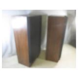(EC1) Pair of Fisher MS-108 Speaker...